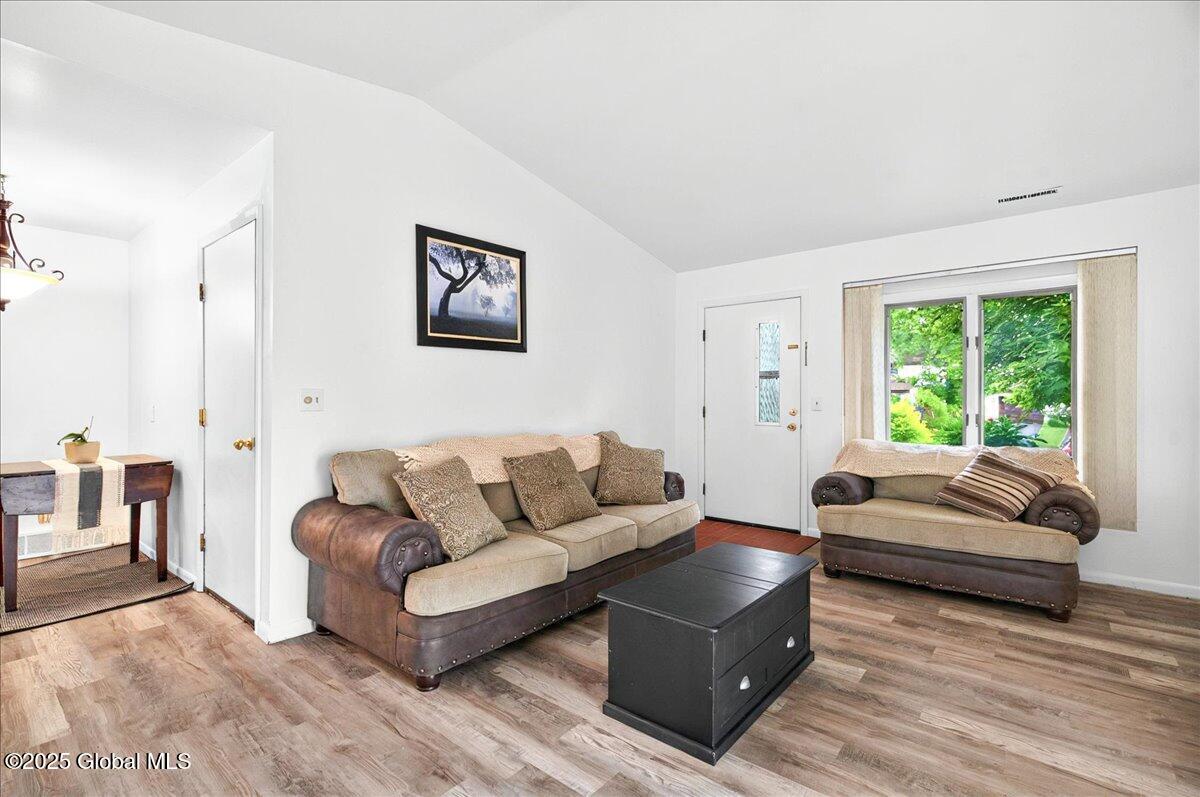 60 Tallow Wood Drive, Clifton Park, New York image 14