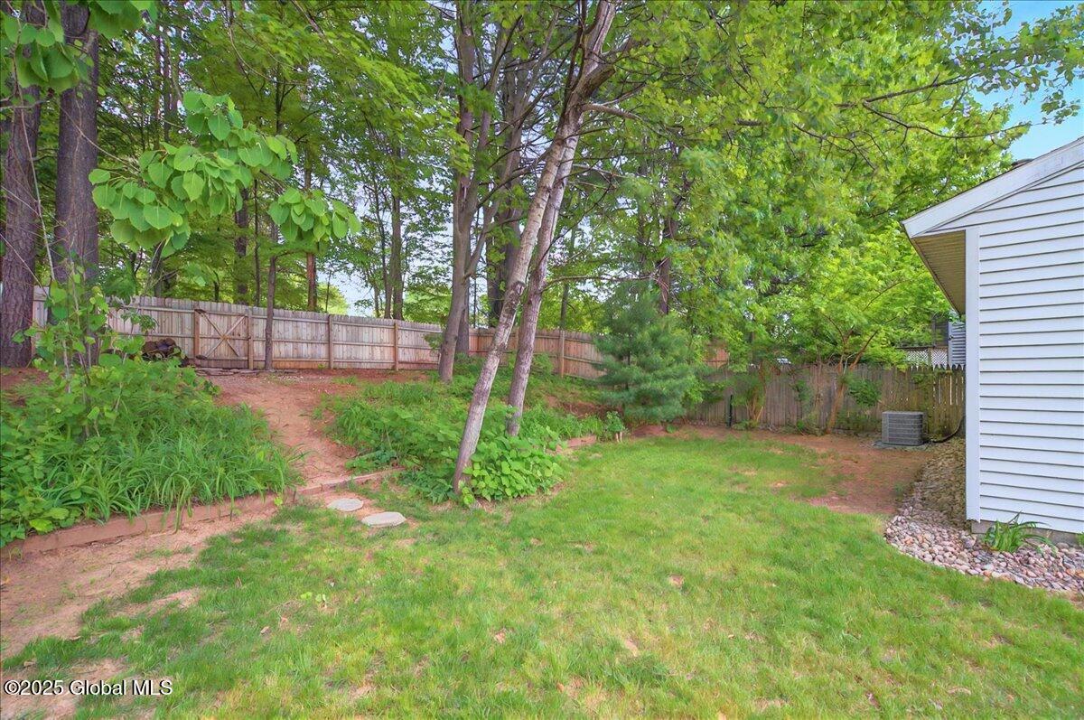 60 Tallow Wood Drive, Clifton Park, New York image 7
