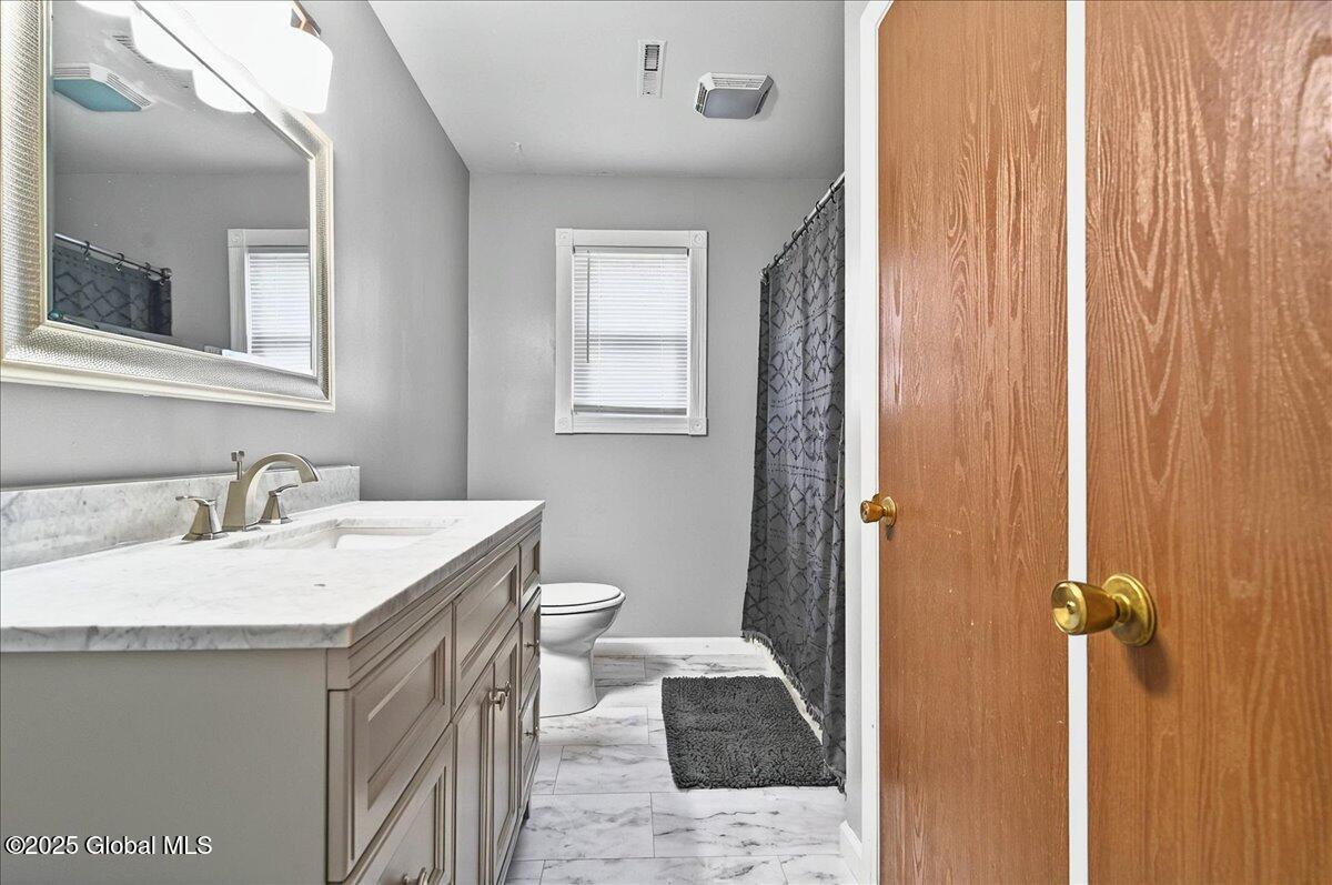 60 Tallow Wood Drive, Clifton Park, New York image 22