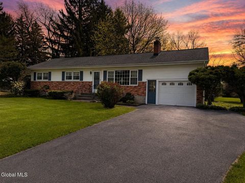 Photo of 17 Plaid Place, Clifton Park, NY 12065 (MLS # 202615506)