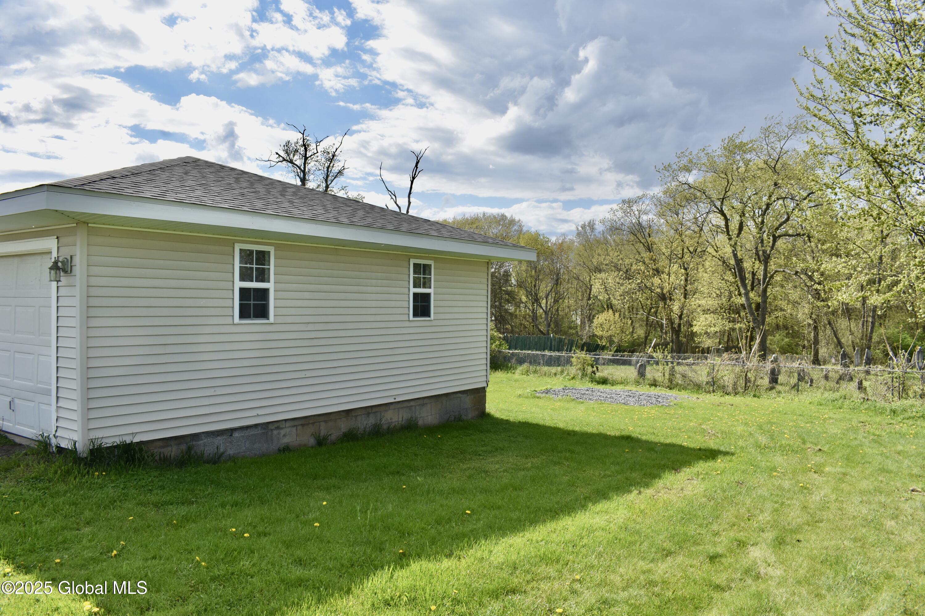 15 West Road, Fort Edward, New York image 13