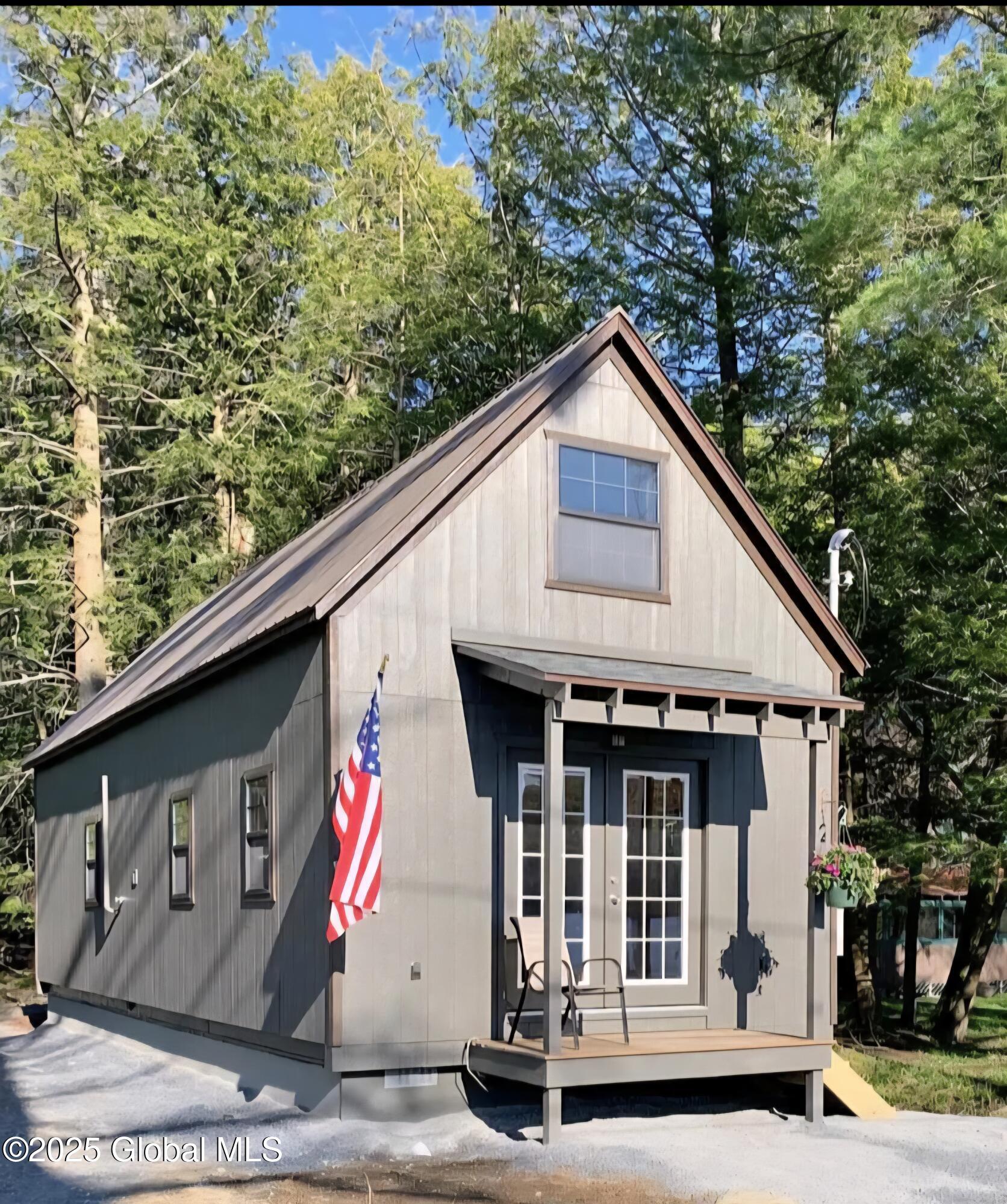 85 Hunt Lake Road, Corinth, New York image 1