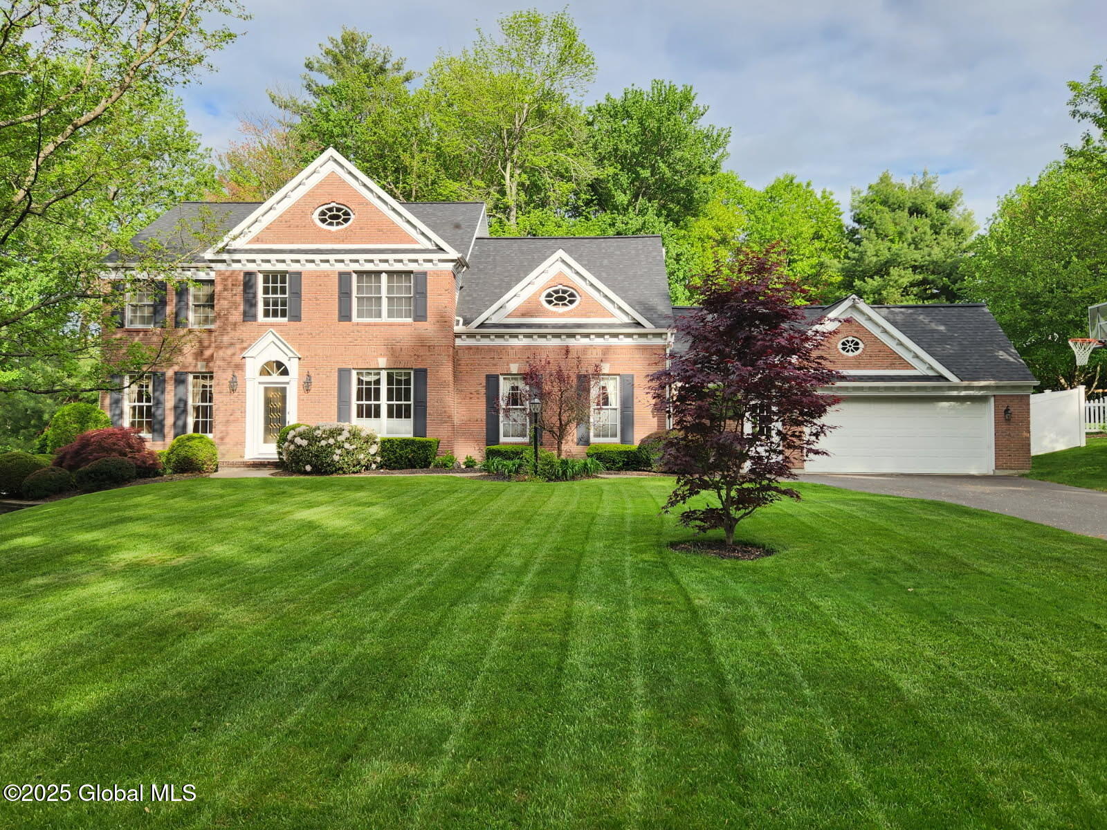 39 Ginger Terrace, Clifton Park, New York image 1