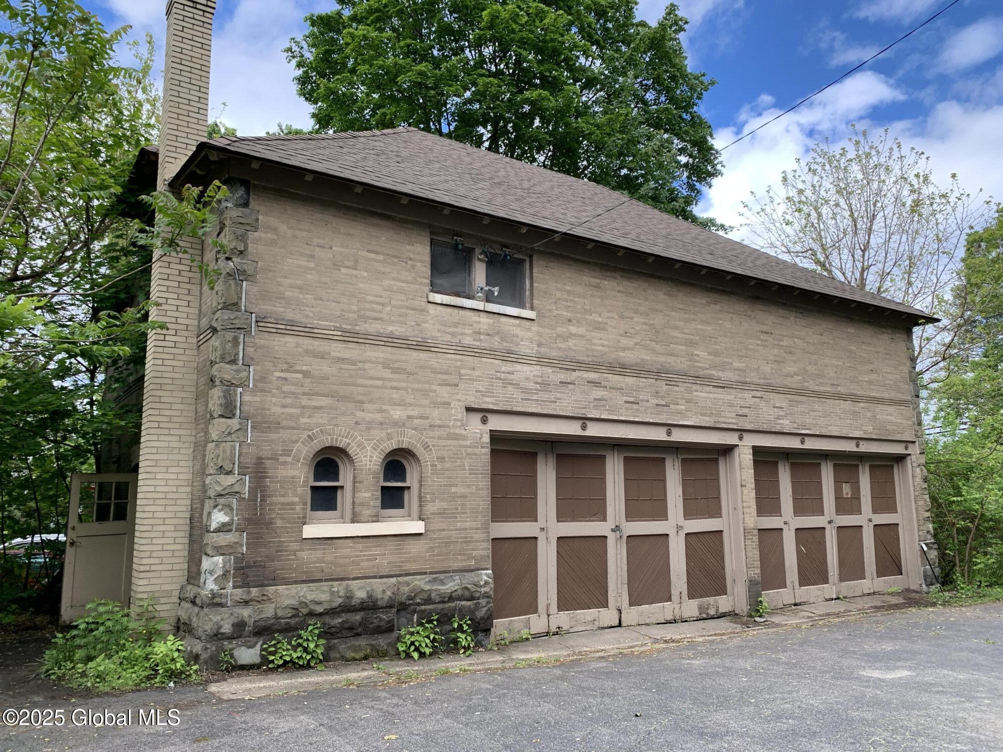 1077 University Place, Schenectady, New York image 42
