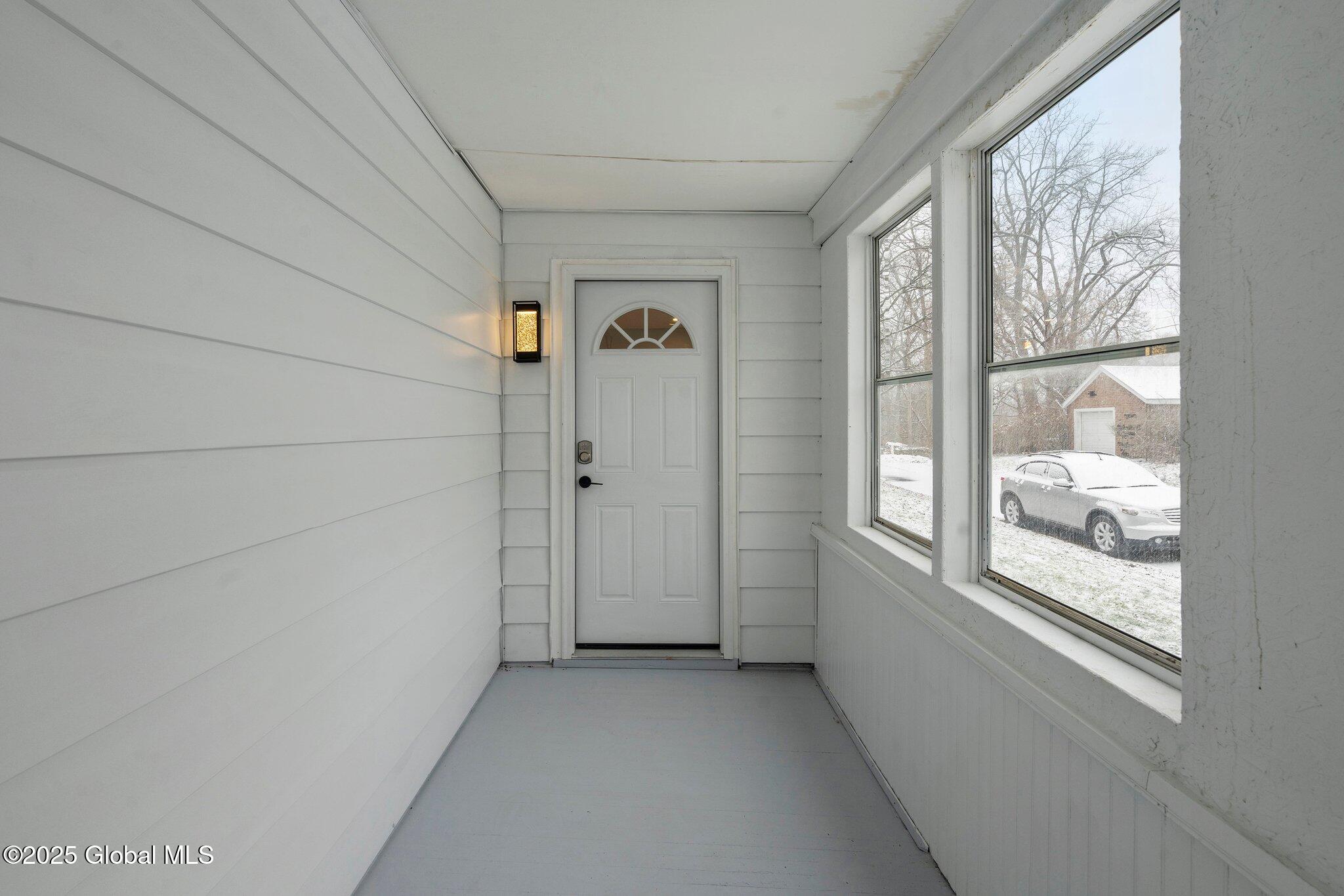 1102 Cutler Street, Schenectady, New York image 2