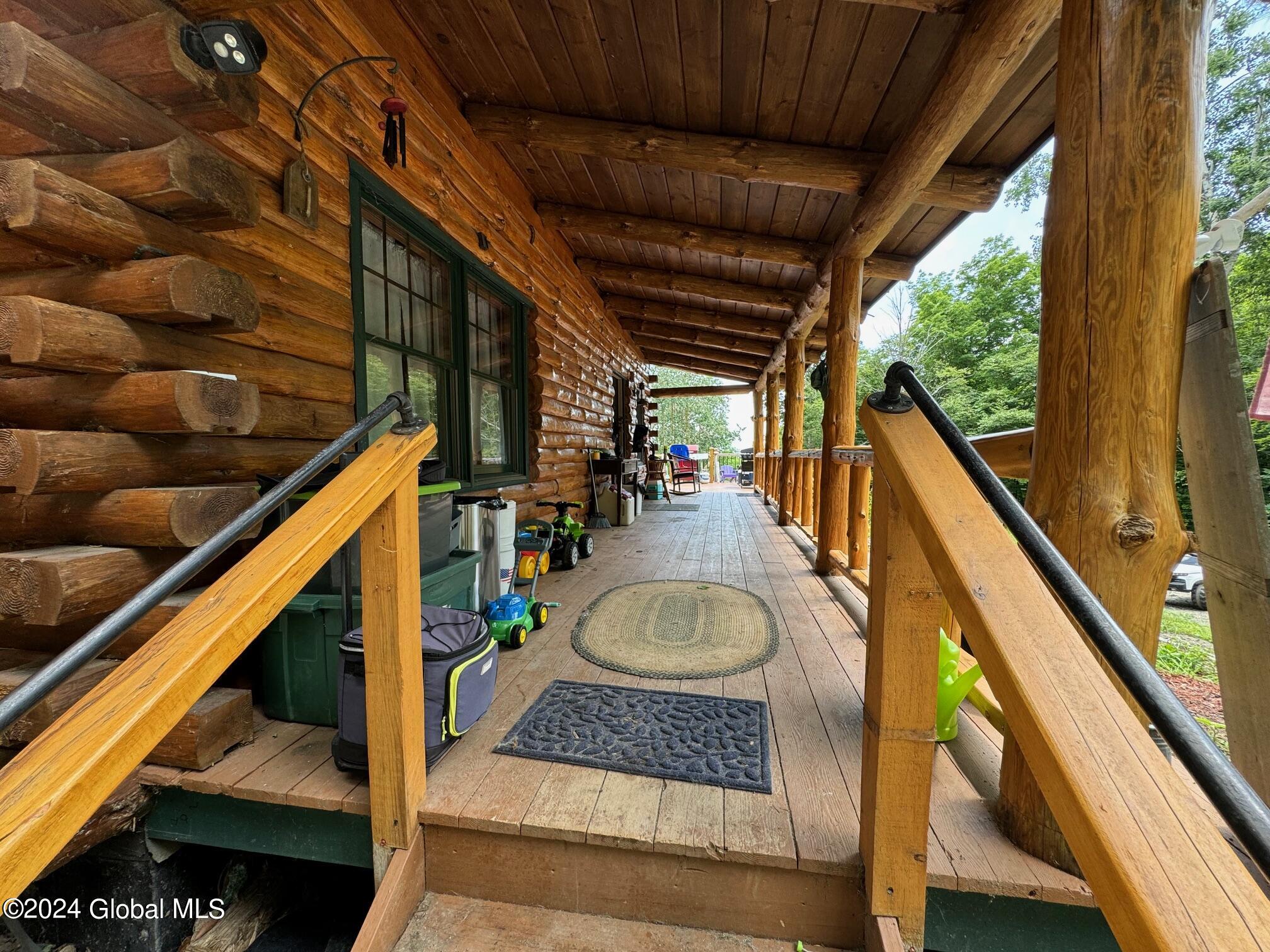 75 Forest Way