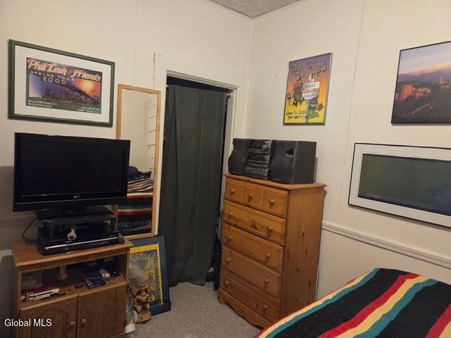 Saratoga Springs, New York 12866, United States, 5 Bedrooms Bedrooms, ,4 BathroomsBathrooms,Residential,Contingent,191566