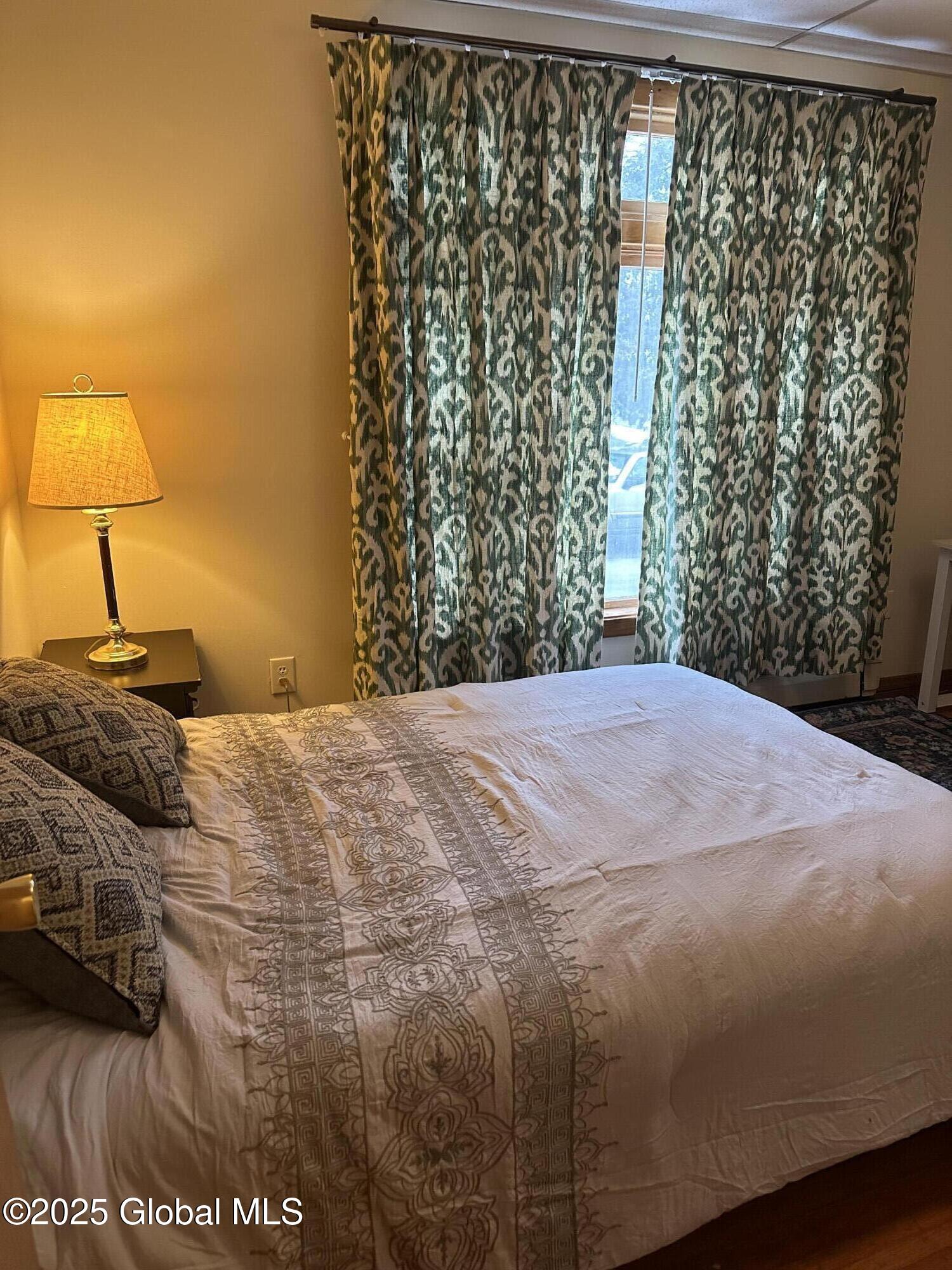 Saratoga Springs, New York 12866, United States, 5 Bedrooms Bedrooms, ,4 BathroomsBathrooms,Residential,Contingent,191566