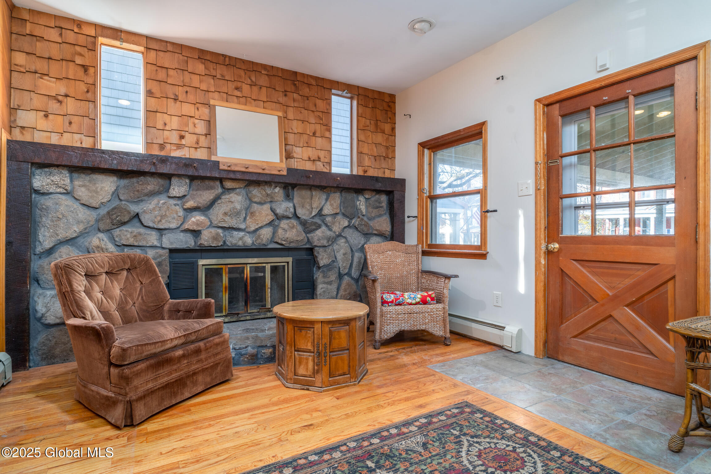 Saratoga Springs, New York 12866, United States, 5 Bedrooms Bedrooms, ,4 BathroomsBathrooms,Residential,Contingent,191566