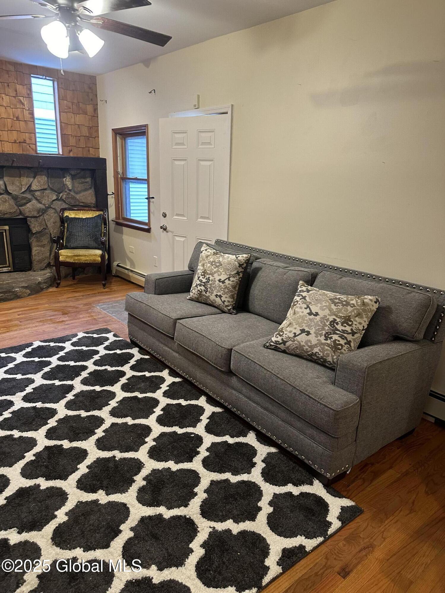 Saratoga Springs, New York 12866, United States, 5 Bedrooms Bedrooms, ,4 BathroomsBathrooms,Residential,Contingent,191566