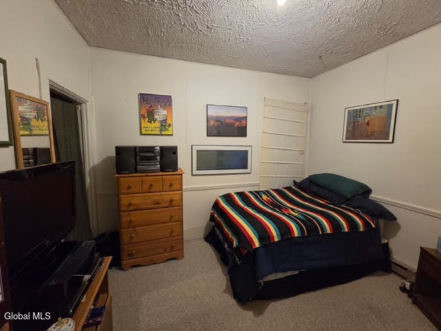 Saratoga Springs, New York 12866, United States, 5 Bedrooms Bedrooms, ,4 BathroomsBathrooms,Residential,Contingent,191566