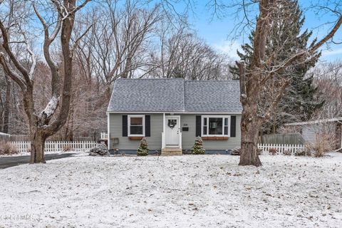 Homes For Sale - 204 Heckeler Drive<br/> Glenville, NY 12302