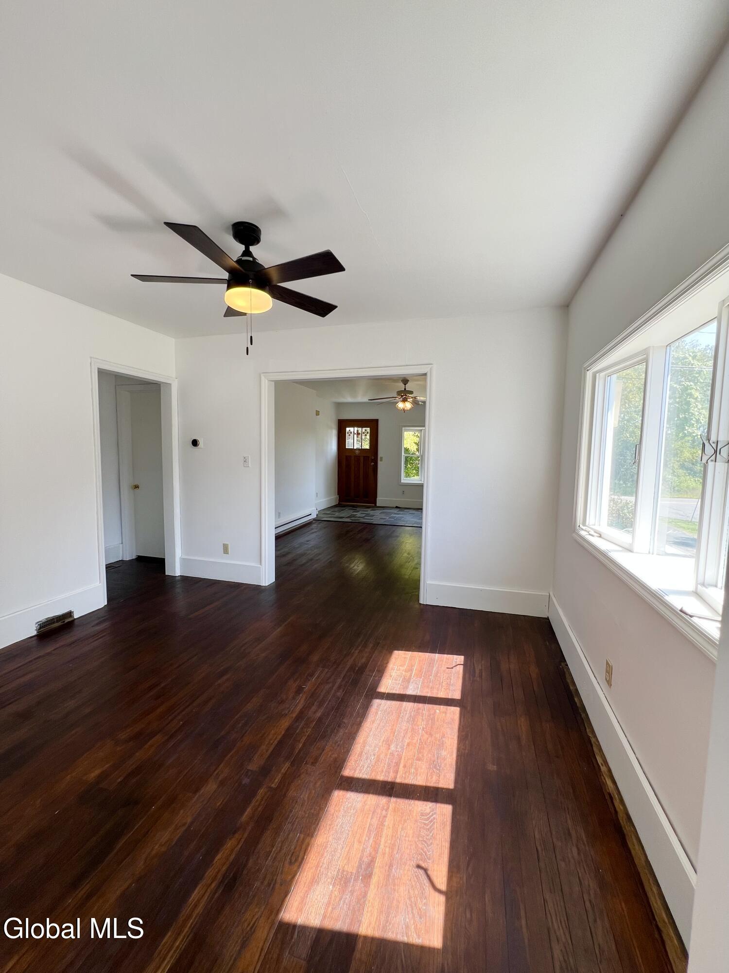 125 Joslen Boulevard