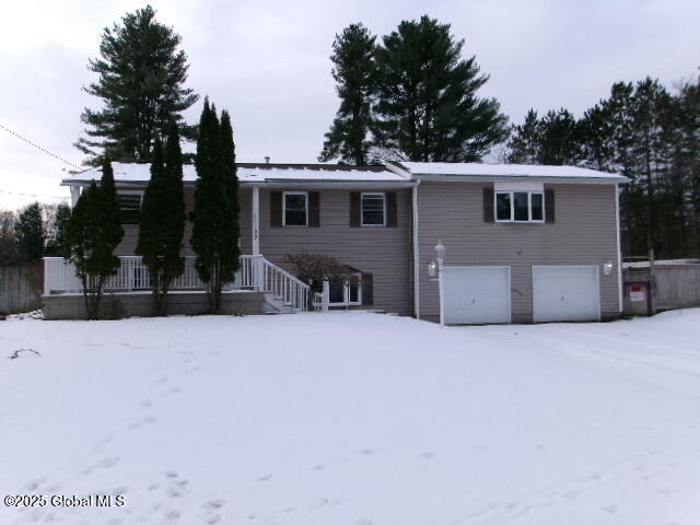 37 Coachman Drive, Ballston Spa, New York image 1