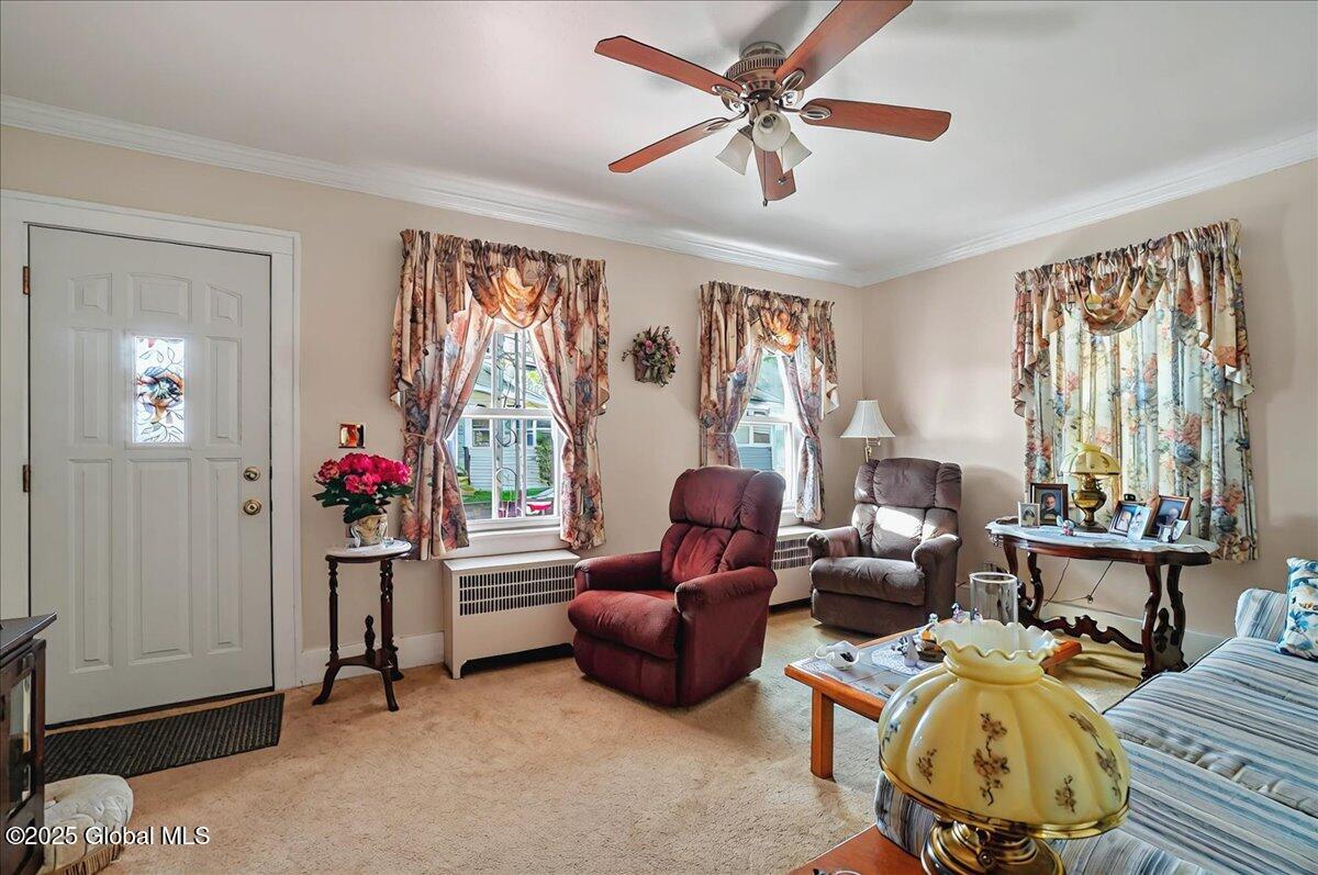 19 Dott Avenue, Albany, New York image 8