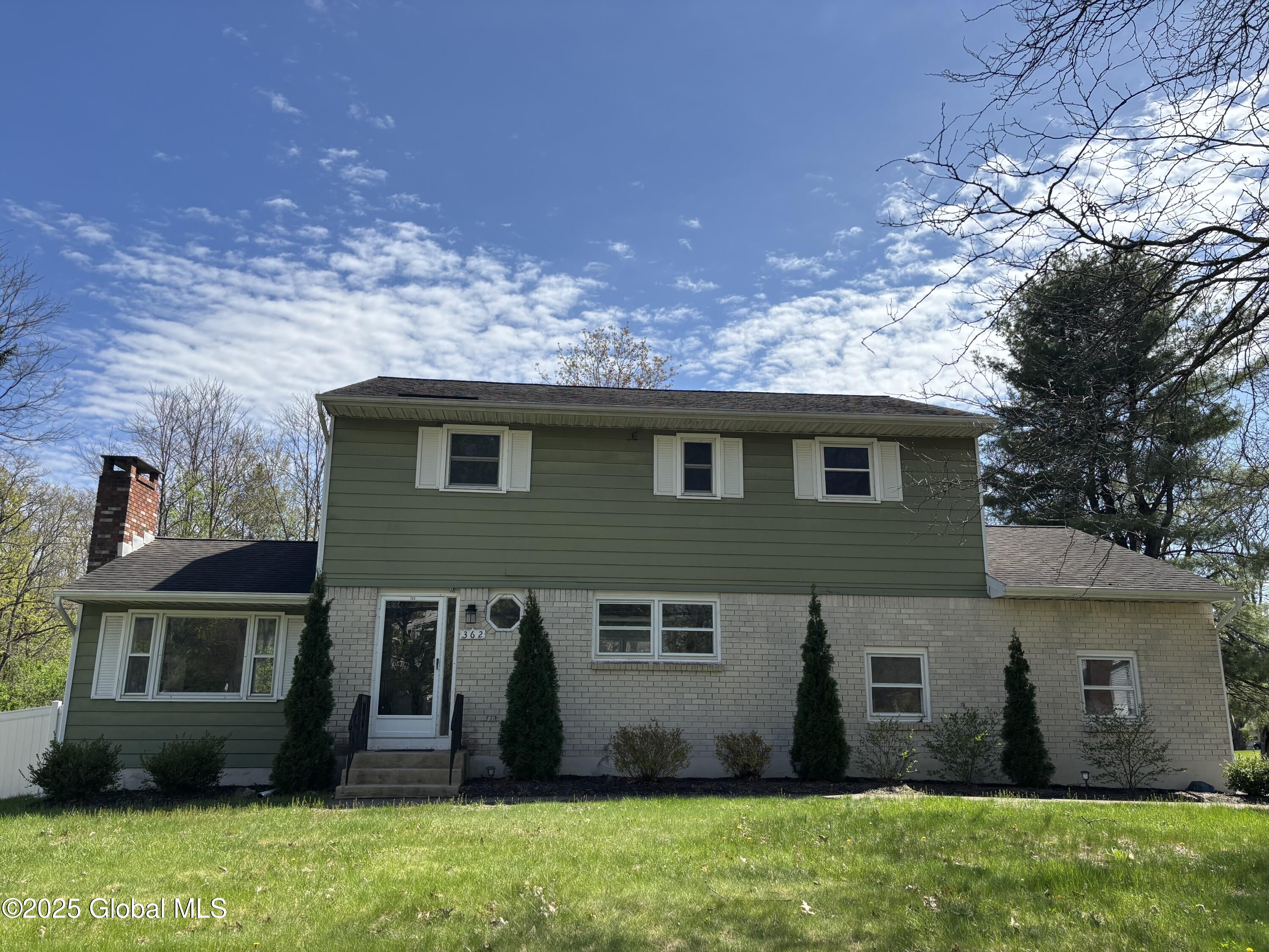 362 Lake Avenue, Saratoga Springs, New York image 1