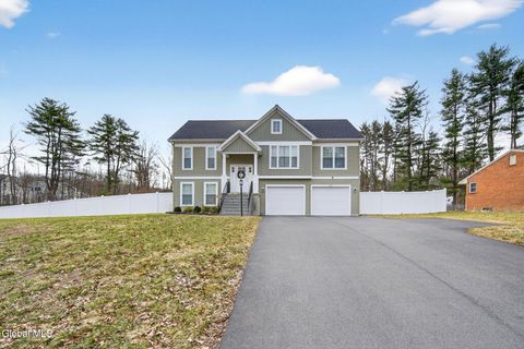 Photo of 267 Consaul Road, Colonie, NY 12205 (MLS # 202613946)