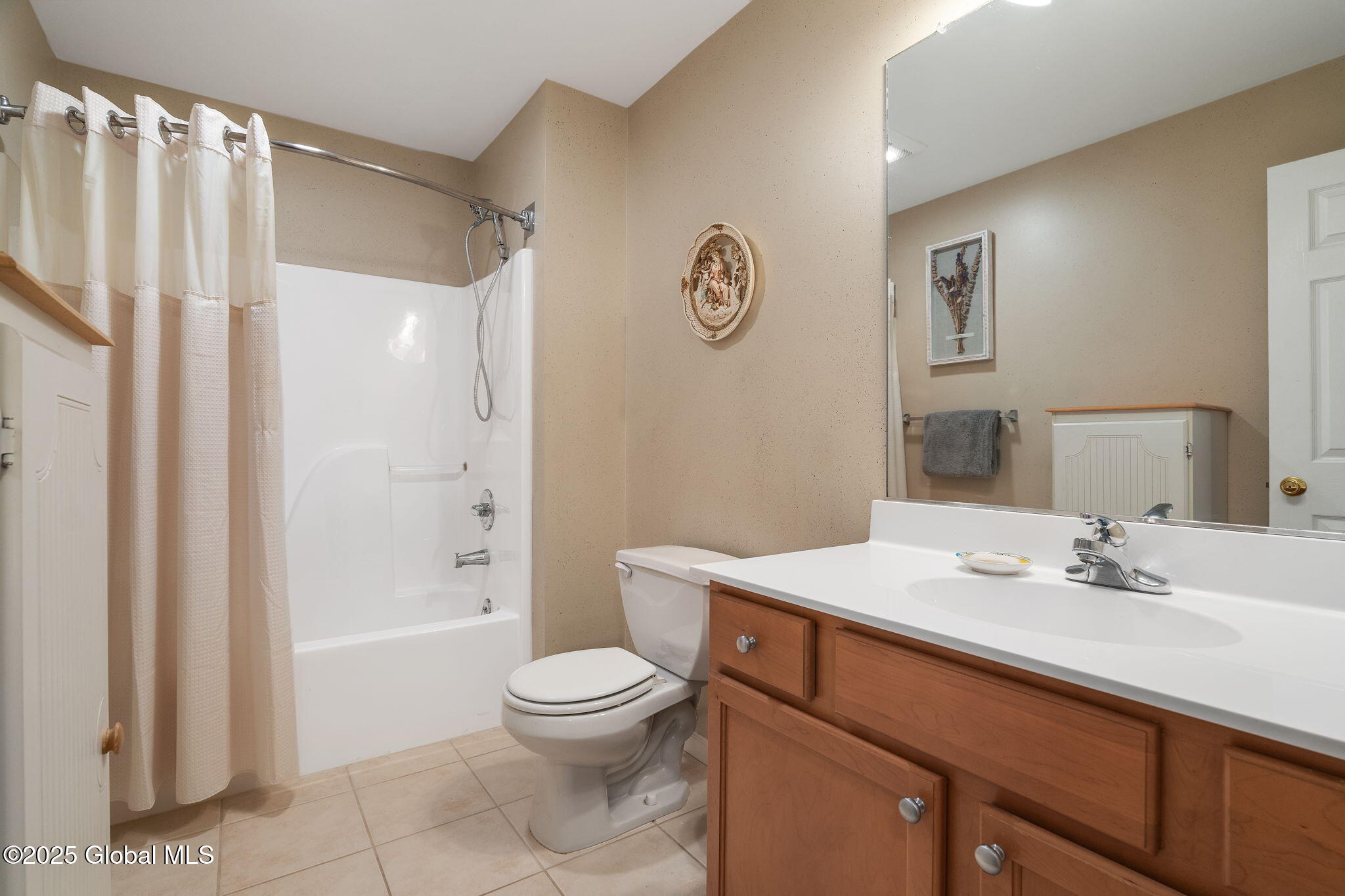 328 Ballston Avenue #8, Saratoga Springs, New York image 29