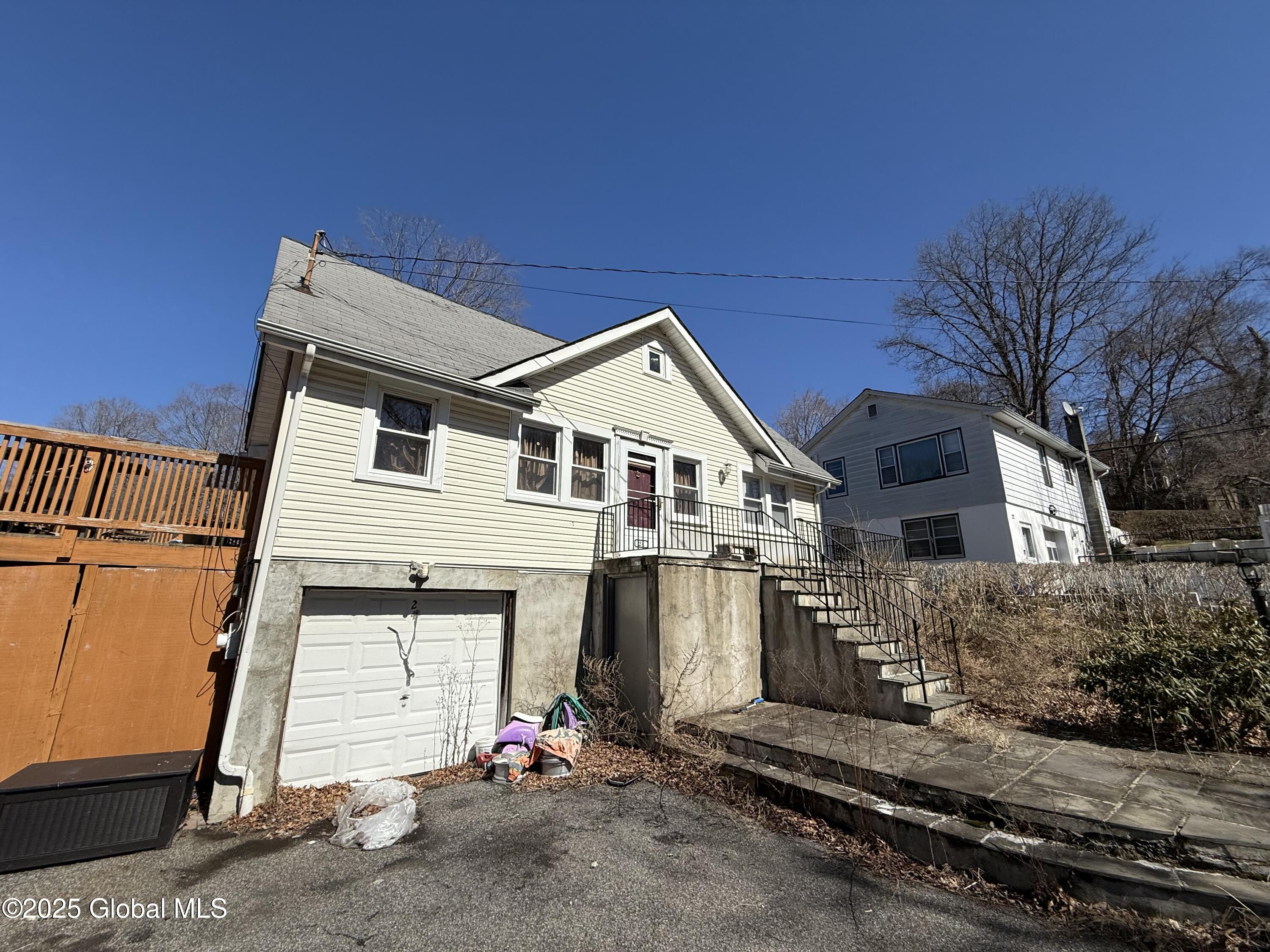 24 Greene Road, New York Mills, New York image 2