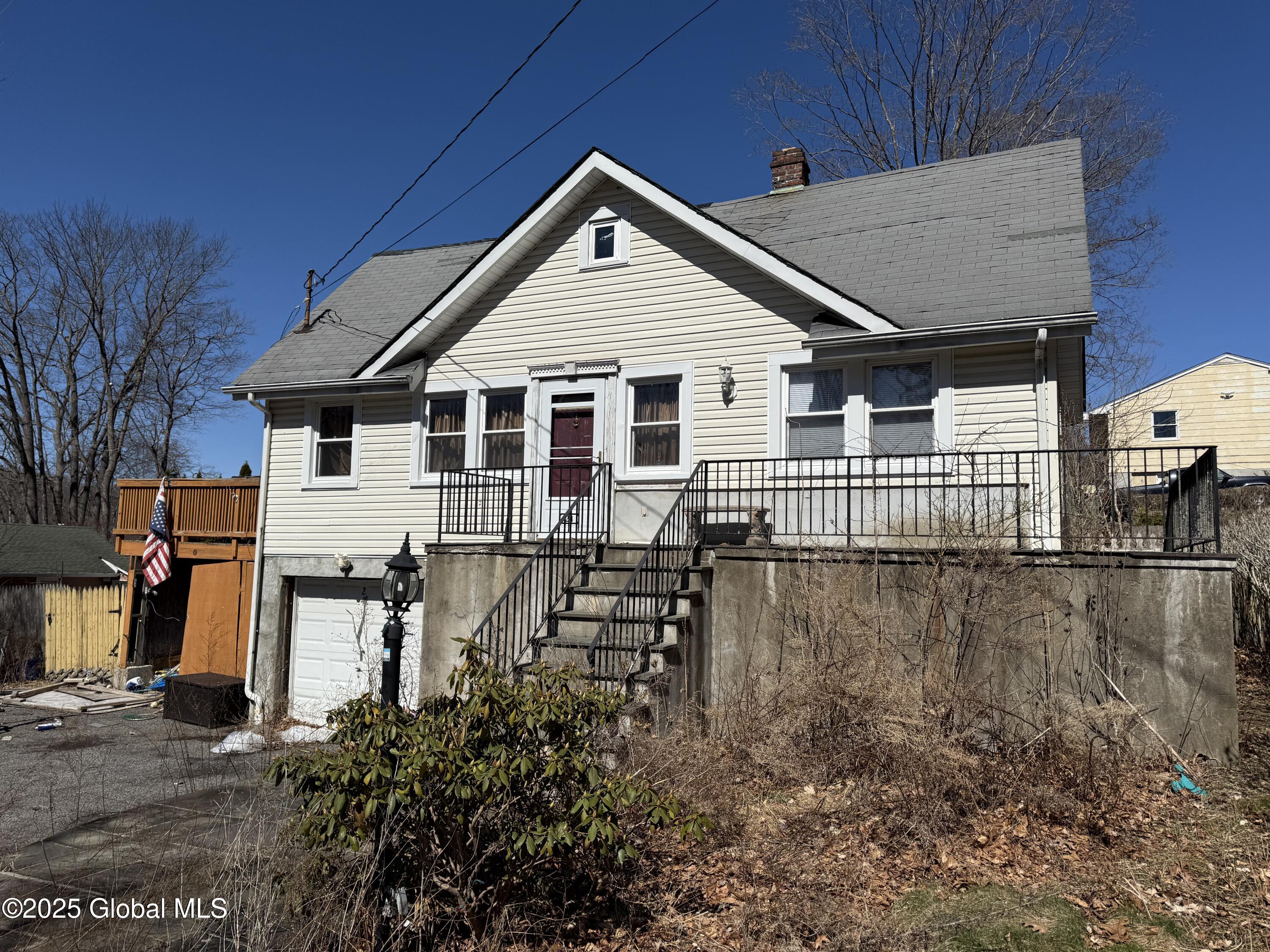 24 Greene Road, New York Mills, New York image 1