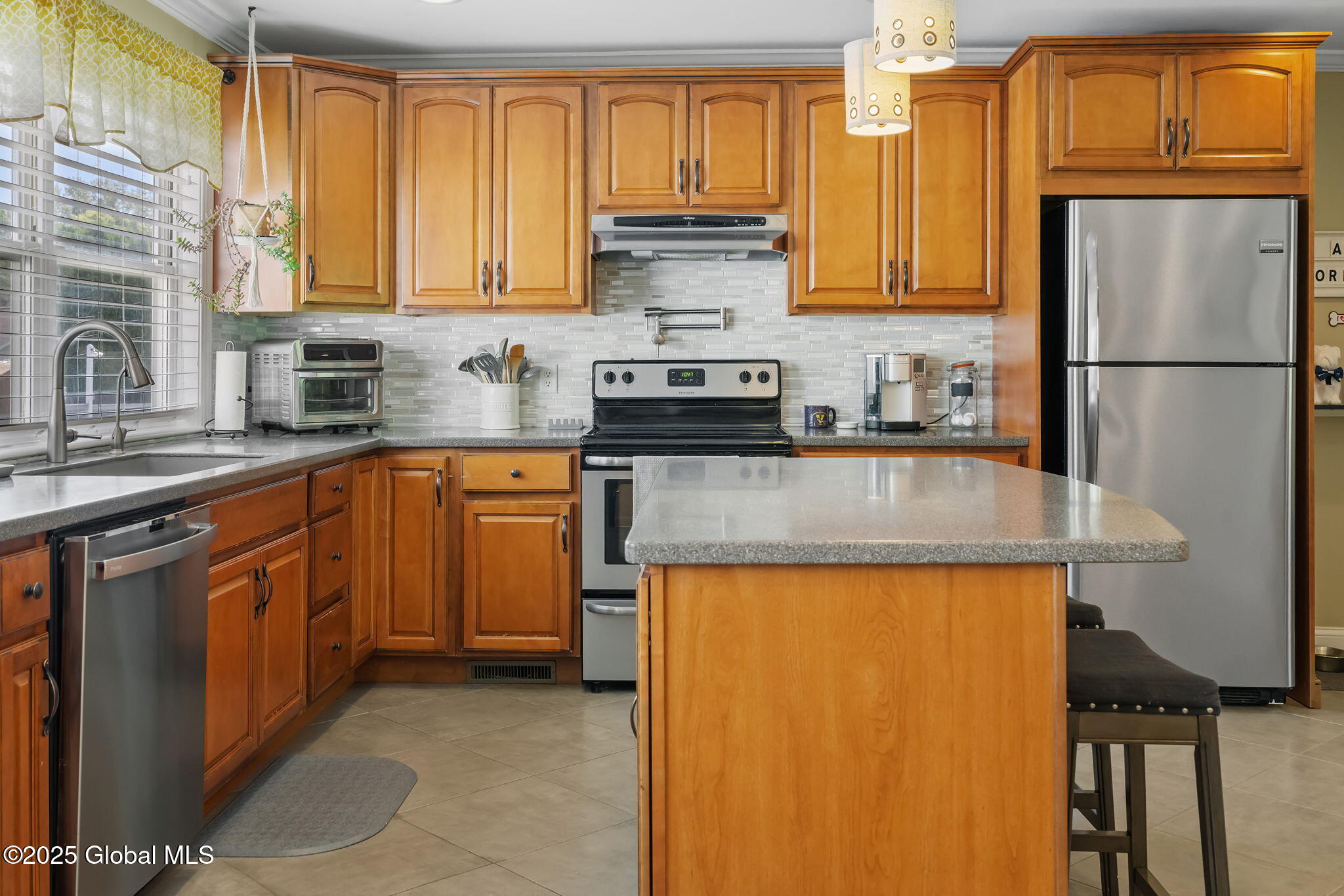 28 Elizabeth Drive, Voorheesville, New York image 25