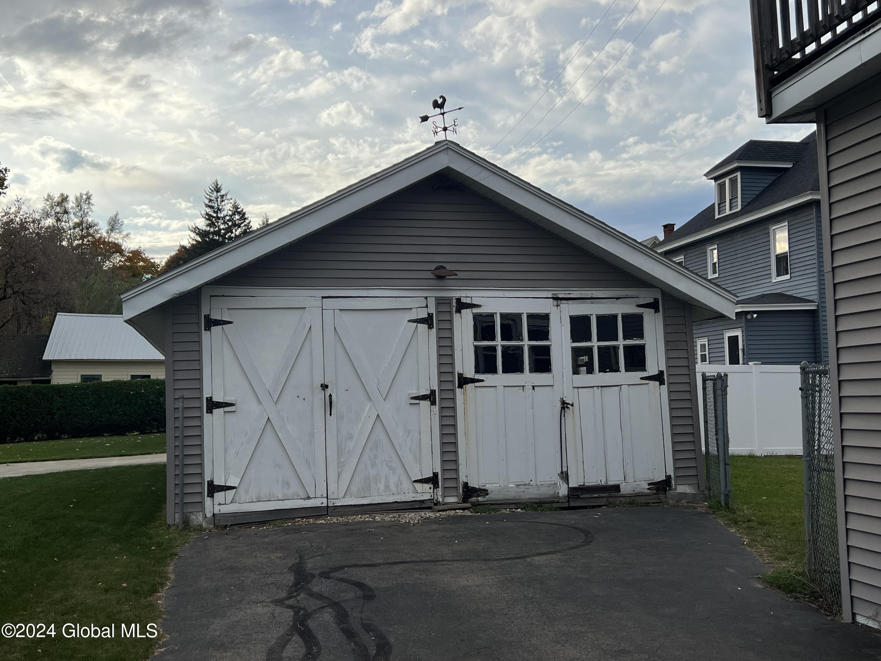 65 Helwig Street, Gloversville, New York image 3