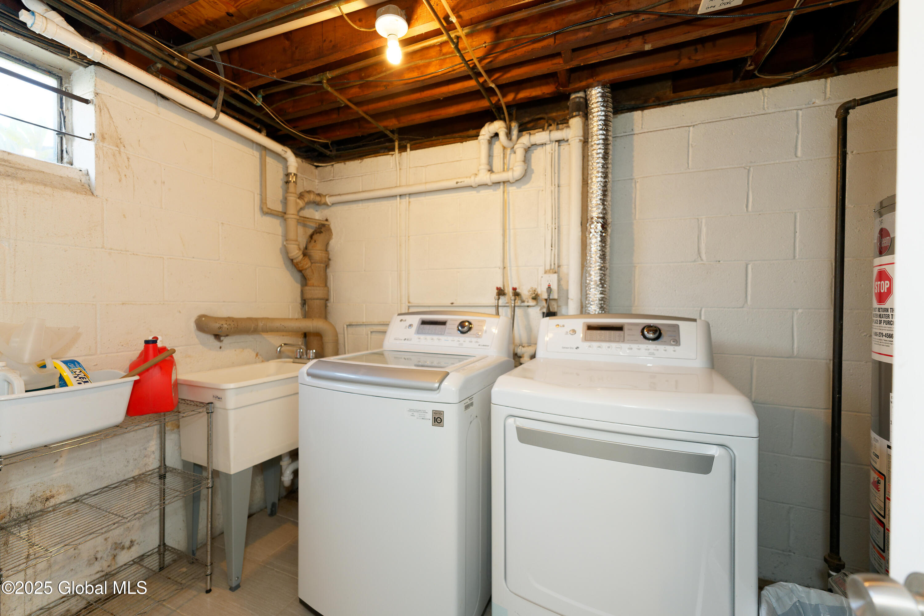 36 Davis Avenue, Albany, New York image 32