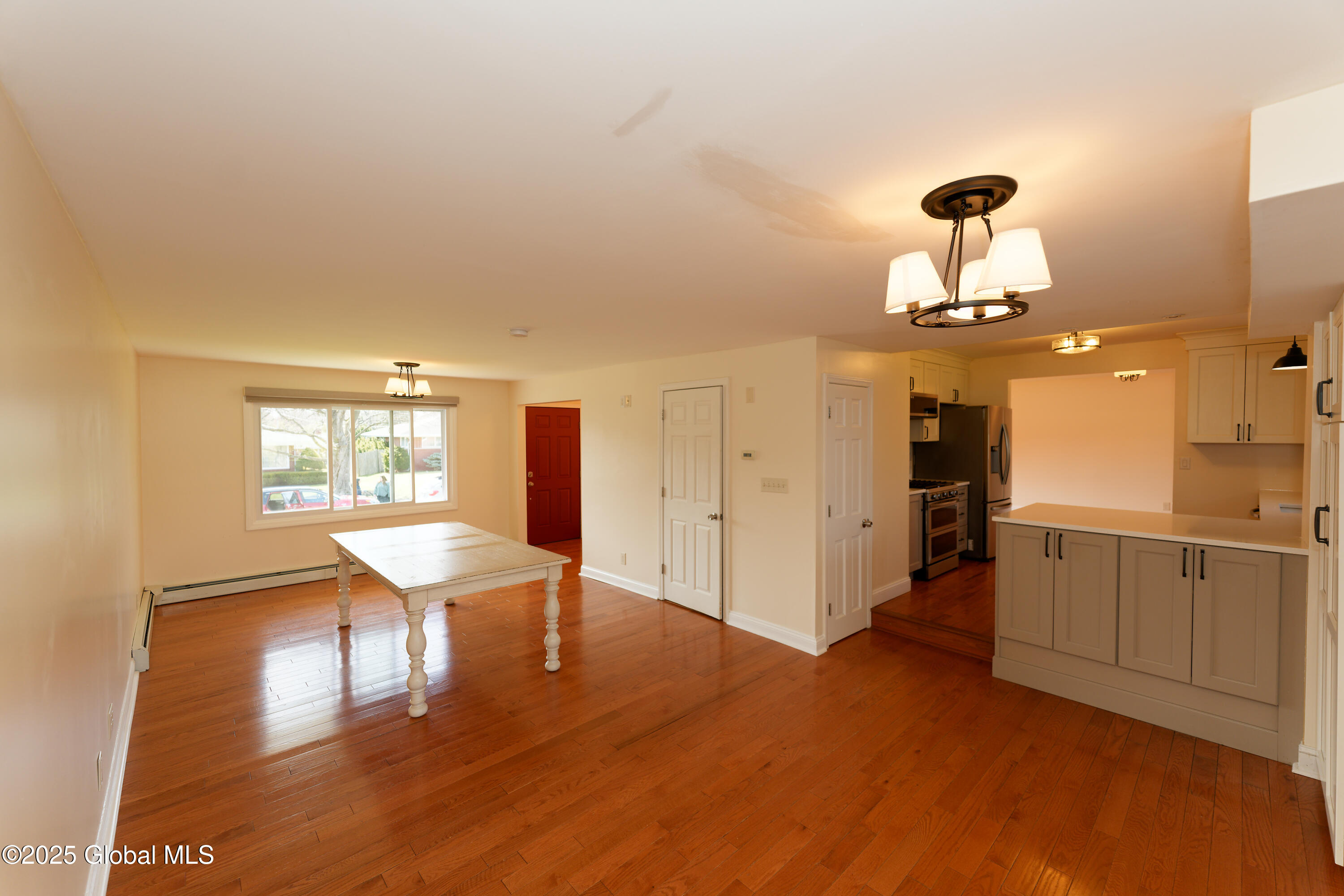 36 Davis Avenue, Albany, New York image 15