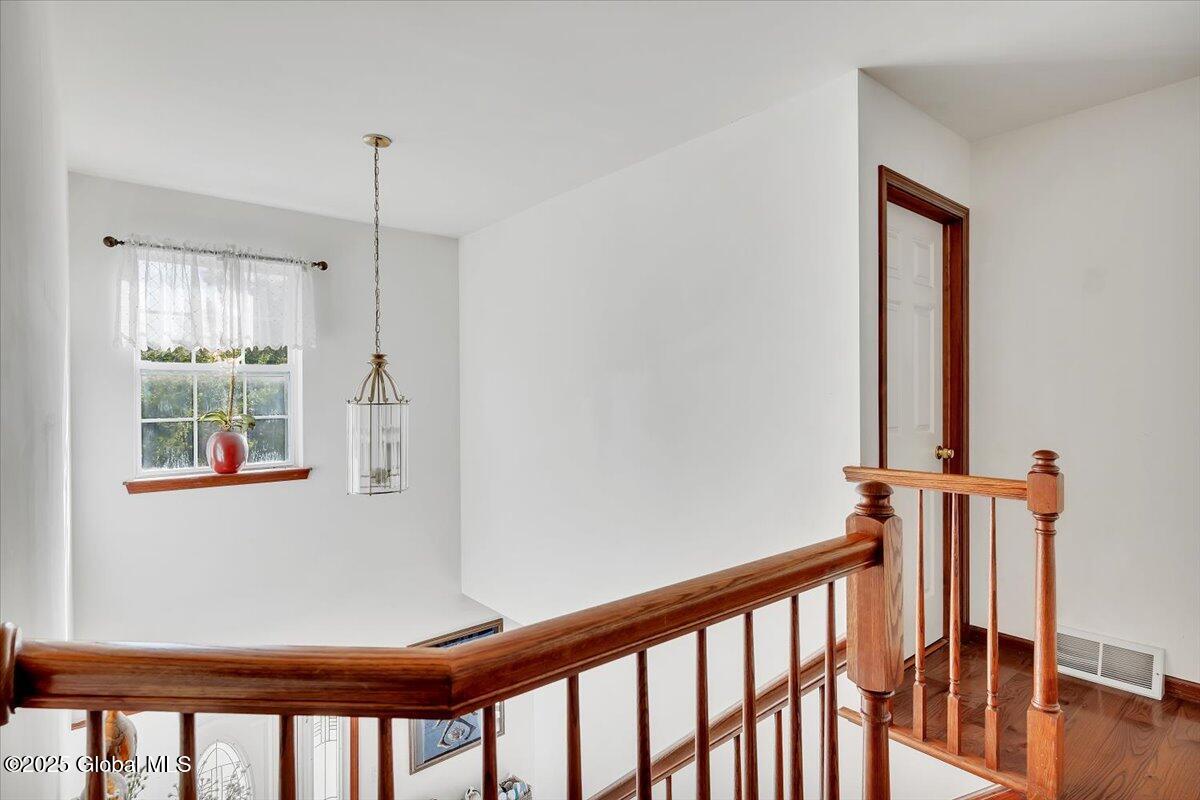 39 Michelle Drive, Clifton Park, New York image 19