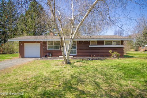 Photo of 20 Knadler Drive, Latham, NY 12110 (MLS # 202611231)