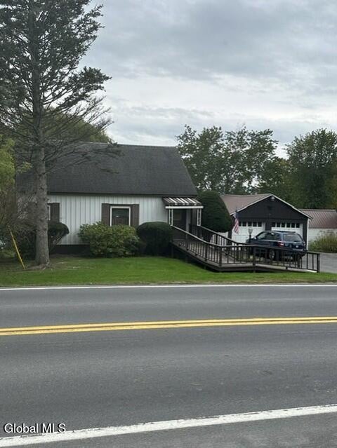 Photo of 198 Golf Course Road, Amsterdam, NY 12010 (MLS # 202627533)