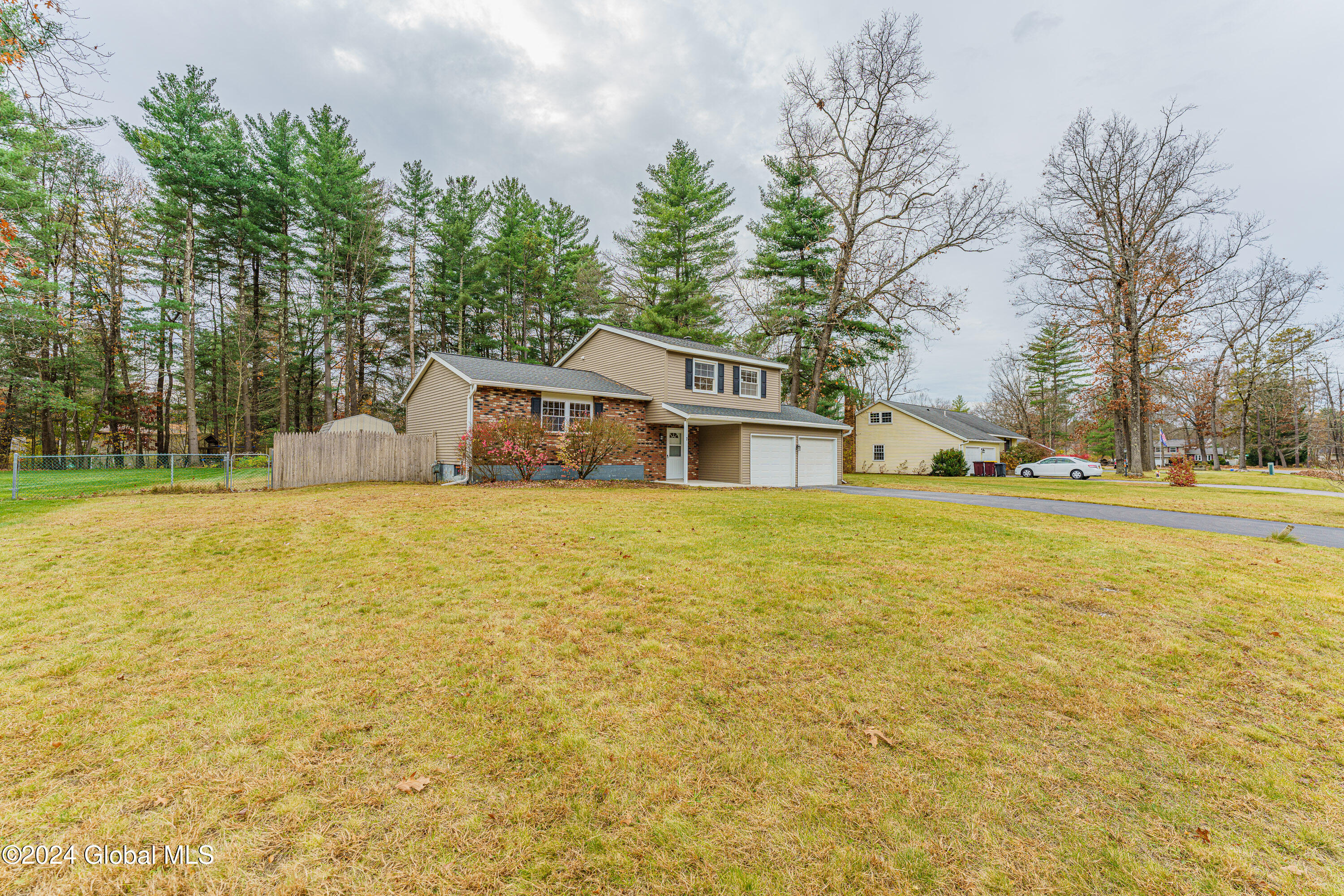 7 Van Tassel Lane, Ballston Spa, New York image 2