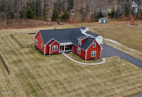 Homes For Sale - 9 Catalina Drive<br/> Ballston Spa, NY 12020