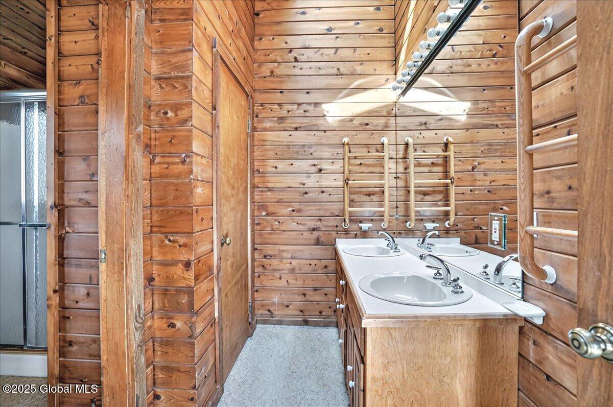 119 Fawn Ridge Way, East Nassau, New York image 27