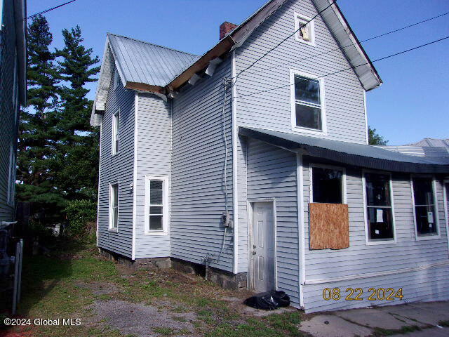 130 Fremont Street, Gloversville, New York image 10