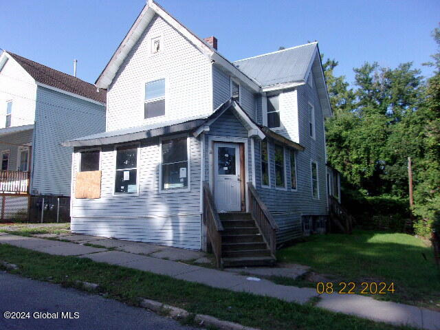 130 Fremont Street, Gloversville, New York image 2