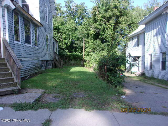 130 Fremont Street, Gloversville, New York image 3