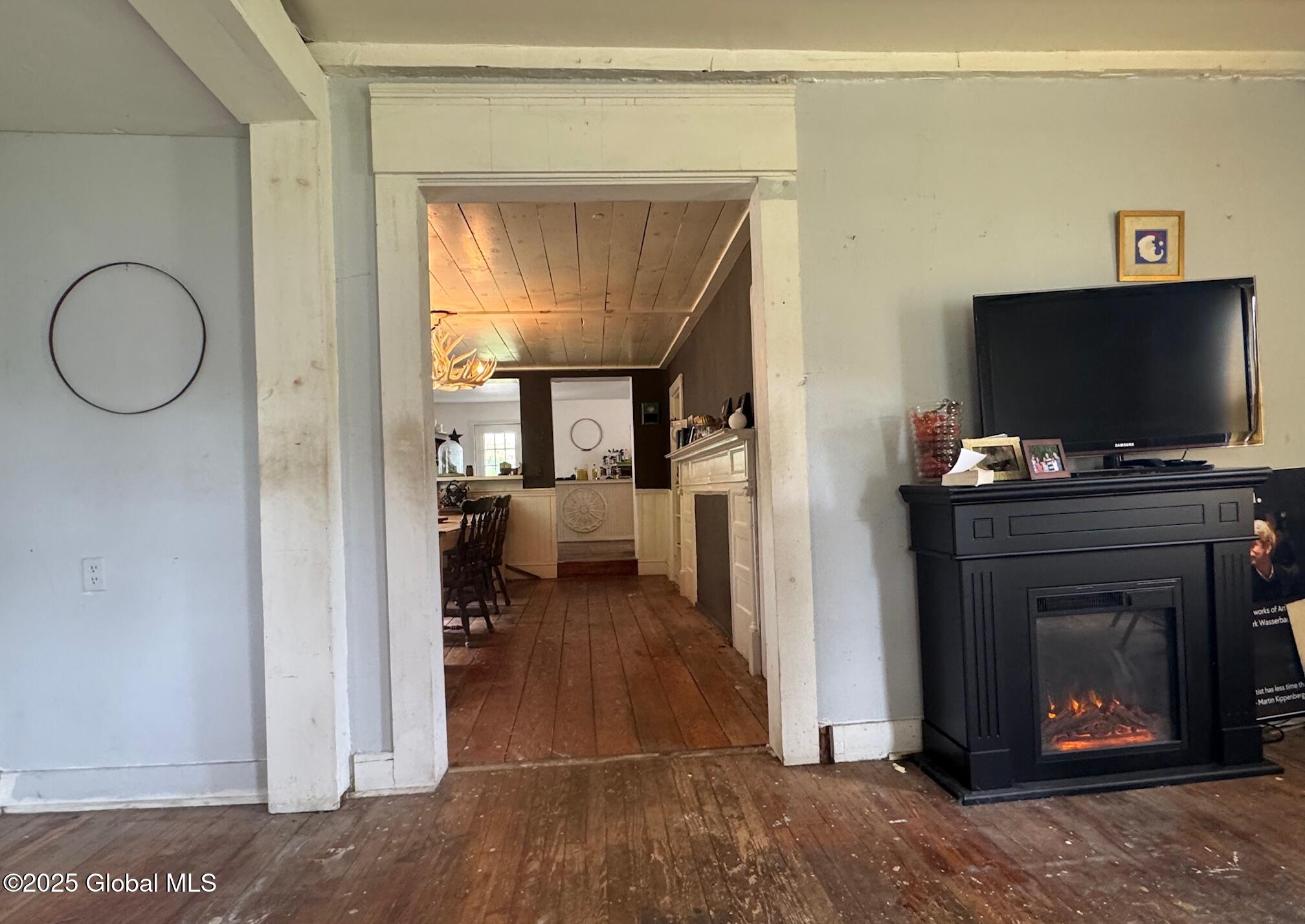 30 Chatham Street, Nassau, New York image 7