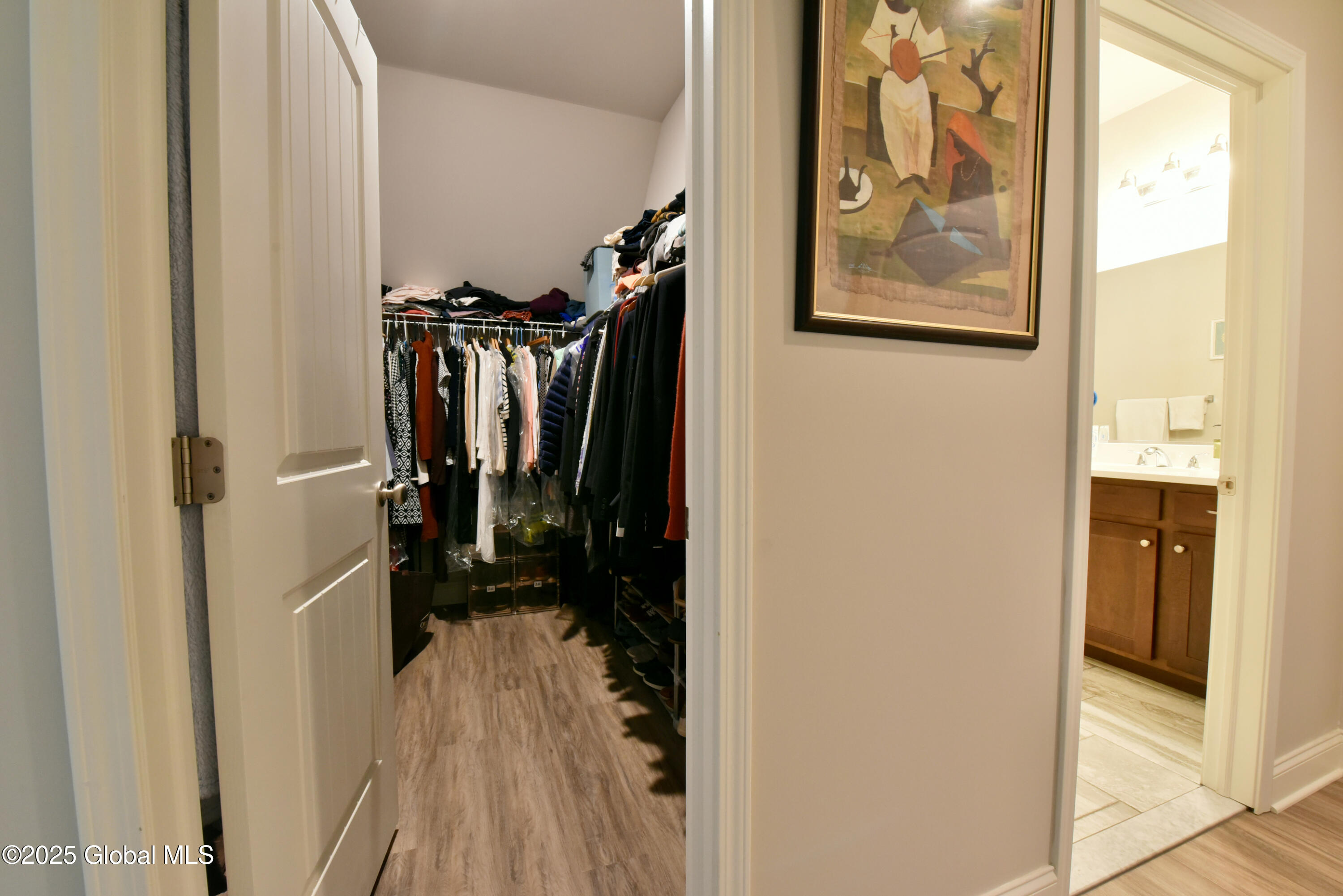 Ballston Spa, New York 12020, United States, 3 Bedrooms Bedrooms, ,2 BathroomsBathrooms,Residential,Active,153952