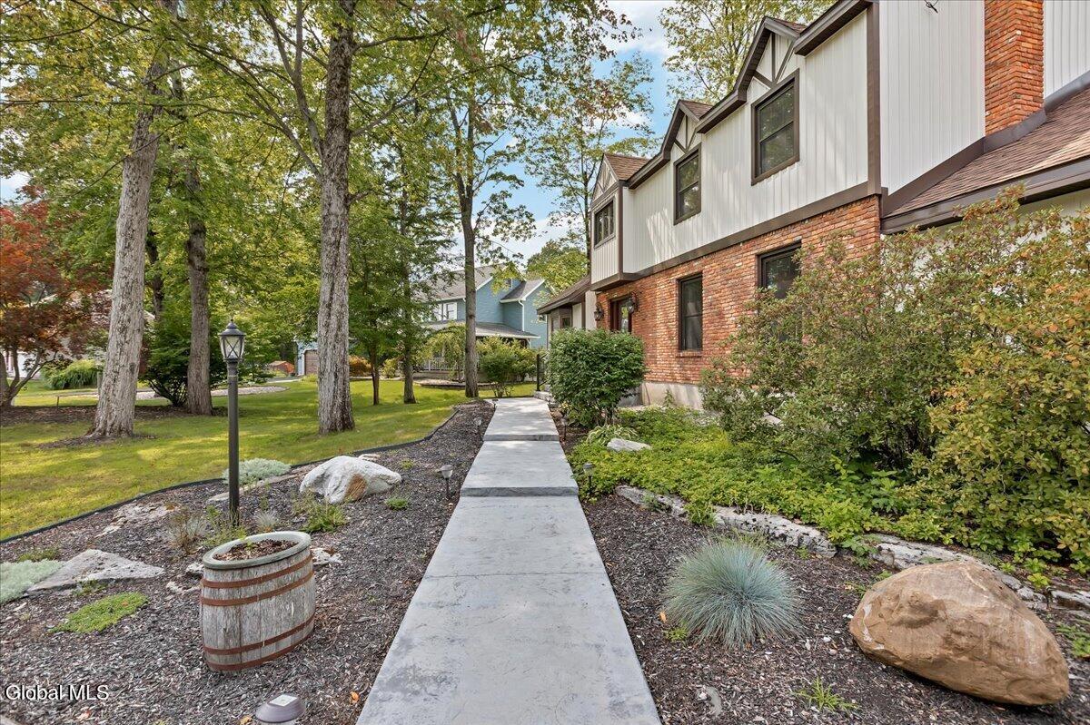 17 Bittersweet Lane
