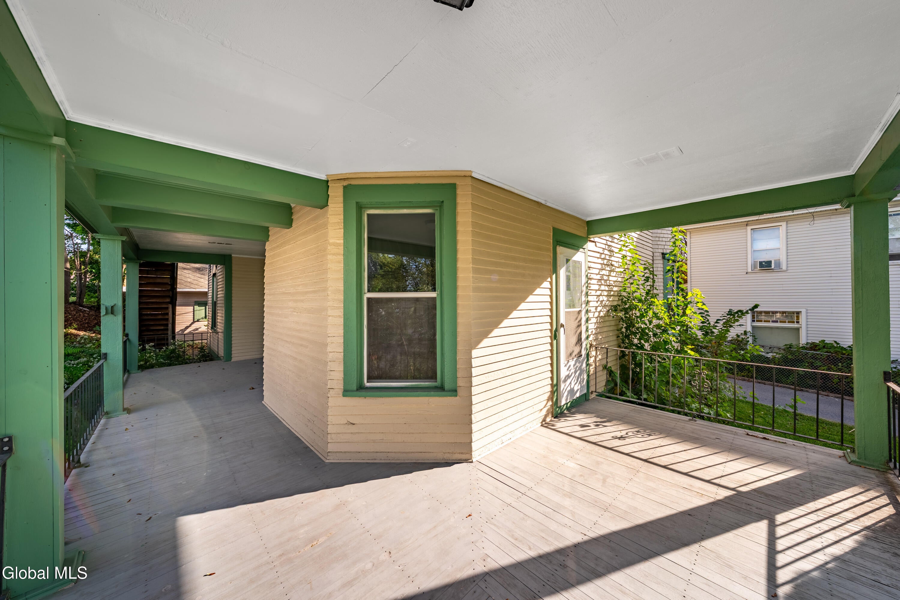 266 Warren Street