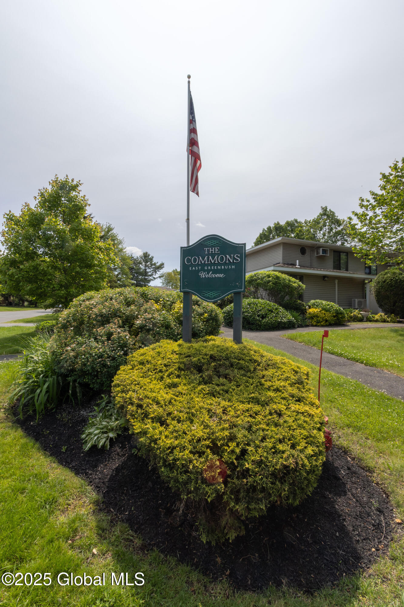 51 Yorkshire Drive, East Greenbush, New York image 38