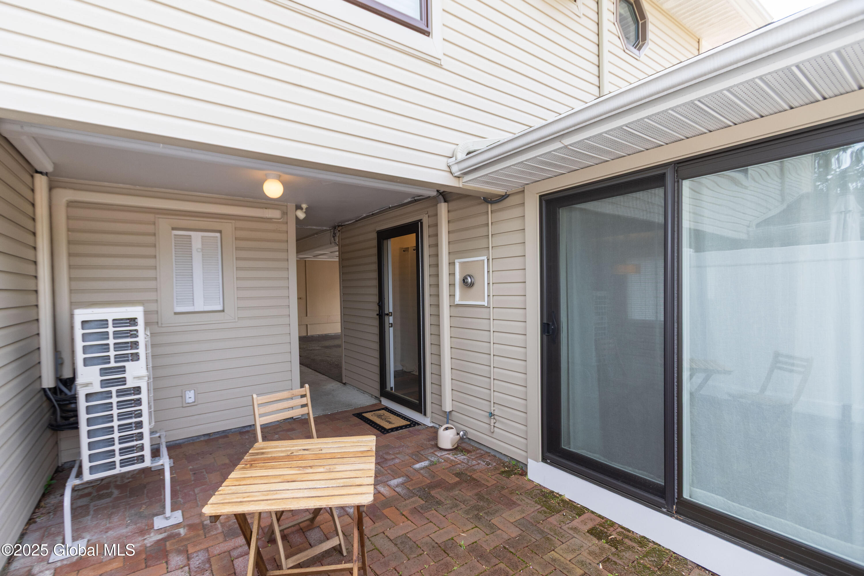 51 Yorkshire Drive, East Greenbush, New York image 3