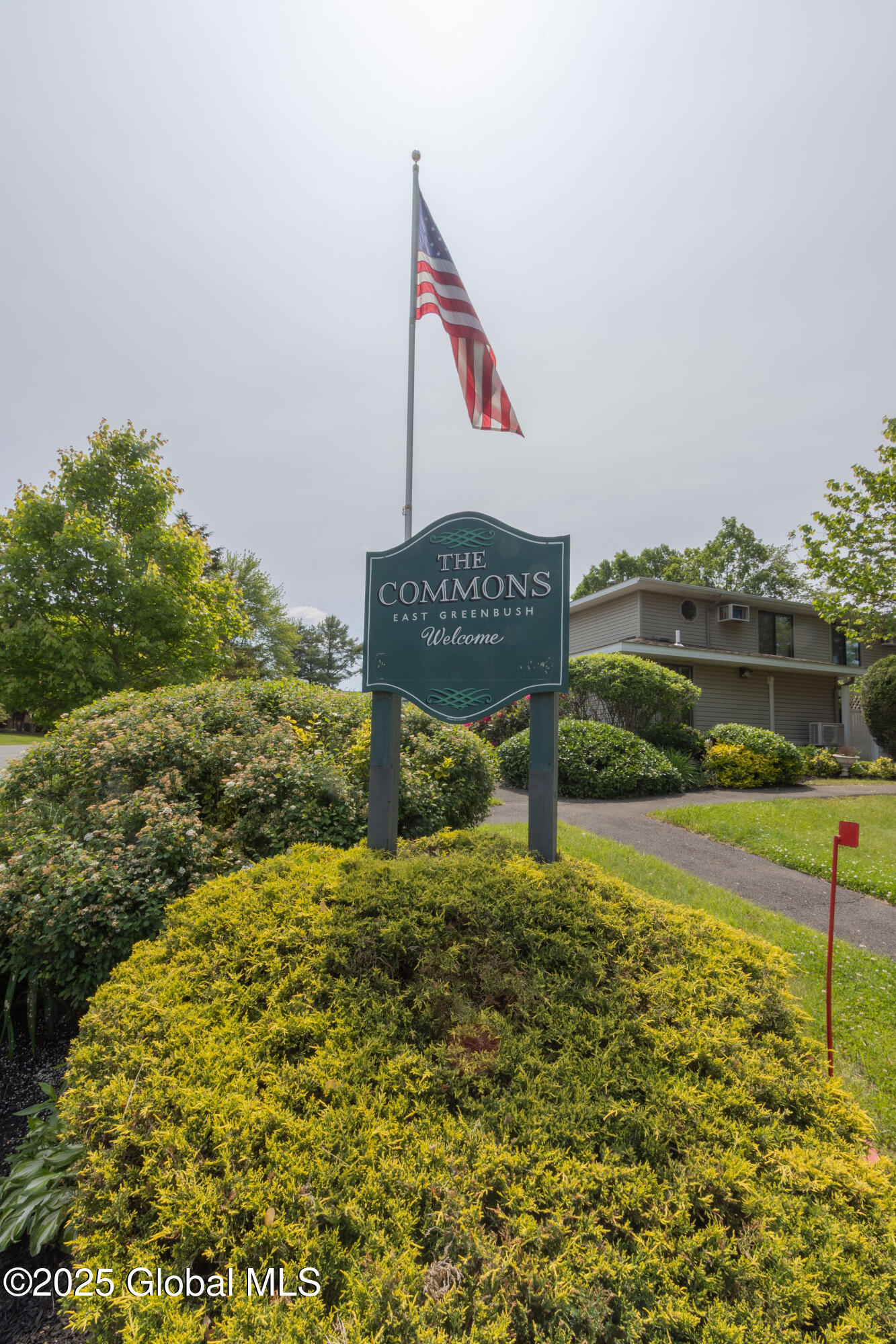 51 Yorkshire Drive, East Greenbush, New York image 39