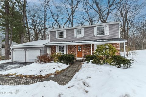 Photo of 17 Canterbury Road, Clifton Park, NY 12065 (MLS # 202612167)