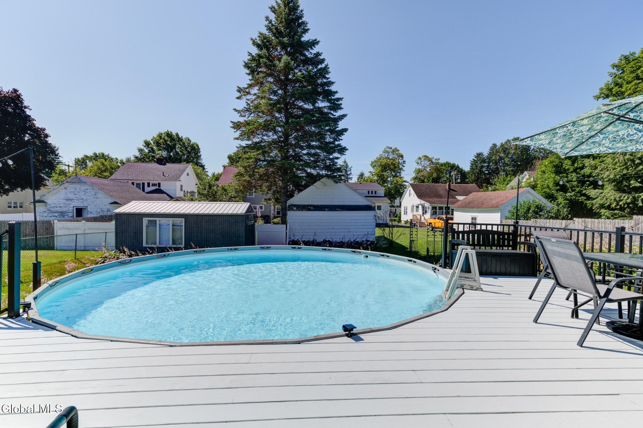 124 6th Avenue