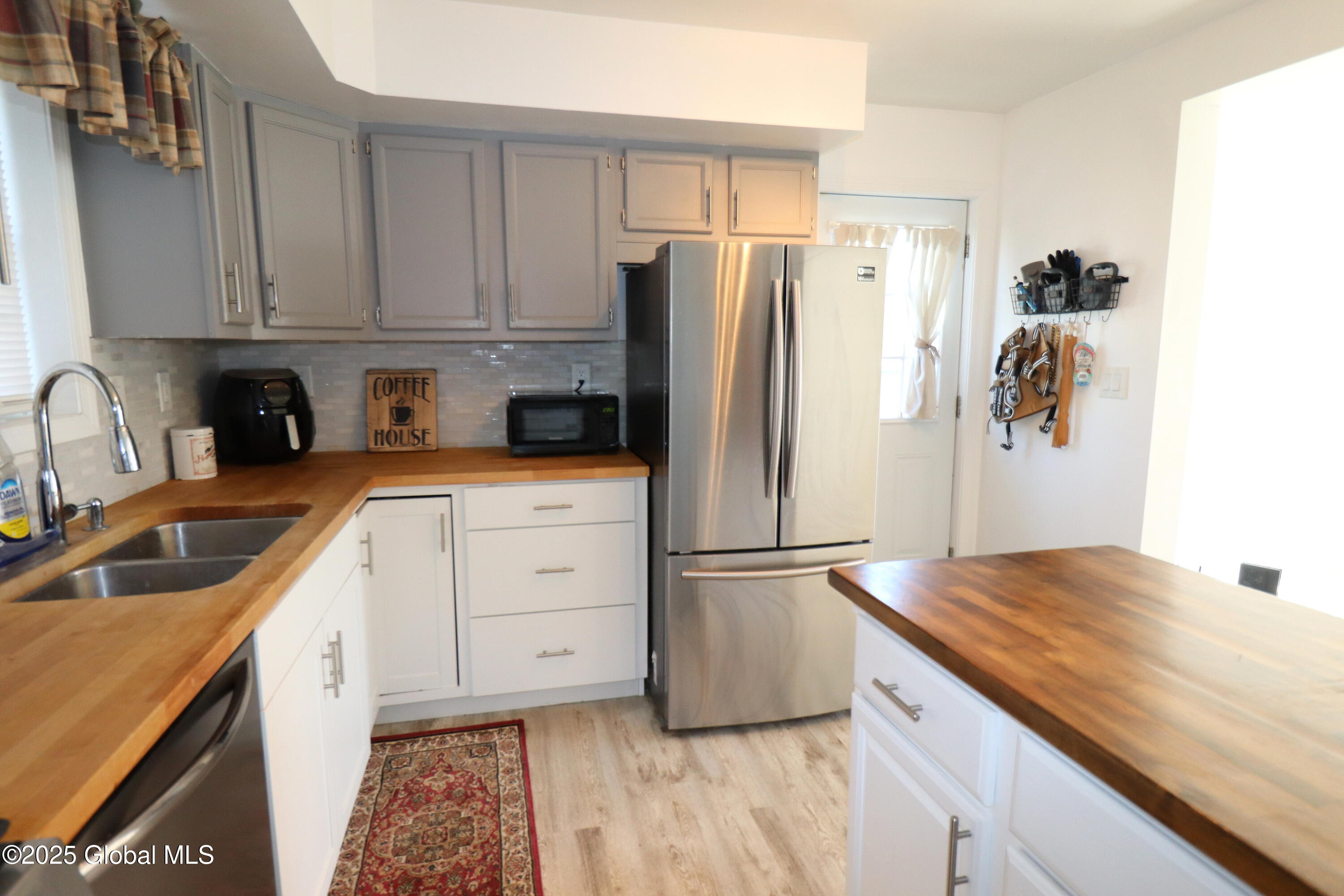 61 Rhode Island Avenue, Queensbury, New York image 4