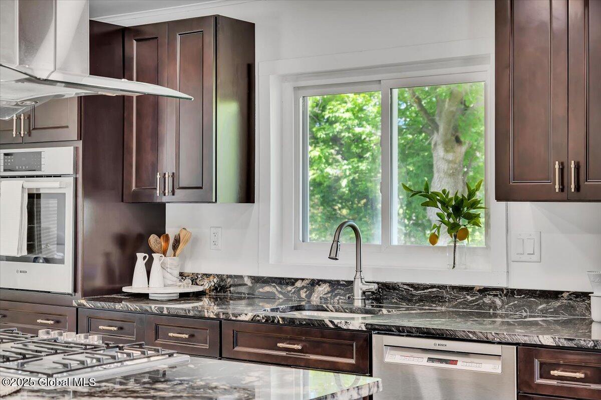 55 Fairview Avenue, Hudson, New York image 15