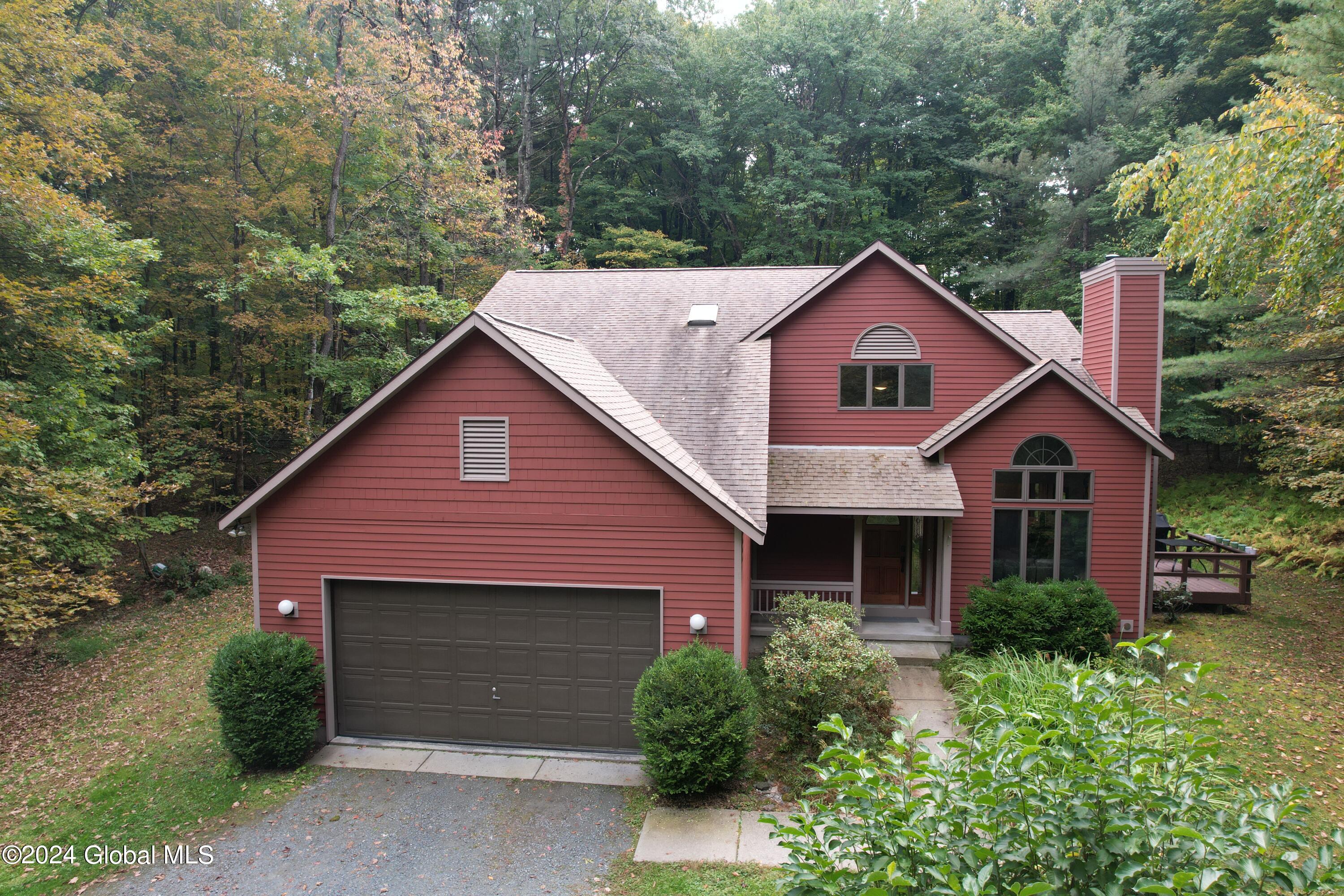 9 Pond Hollow Road, Averill Park, New York image 1