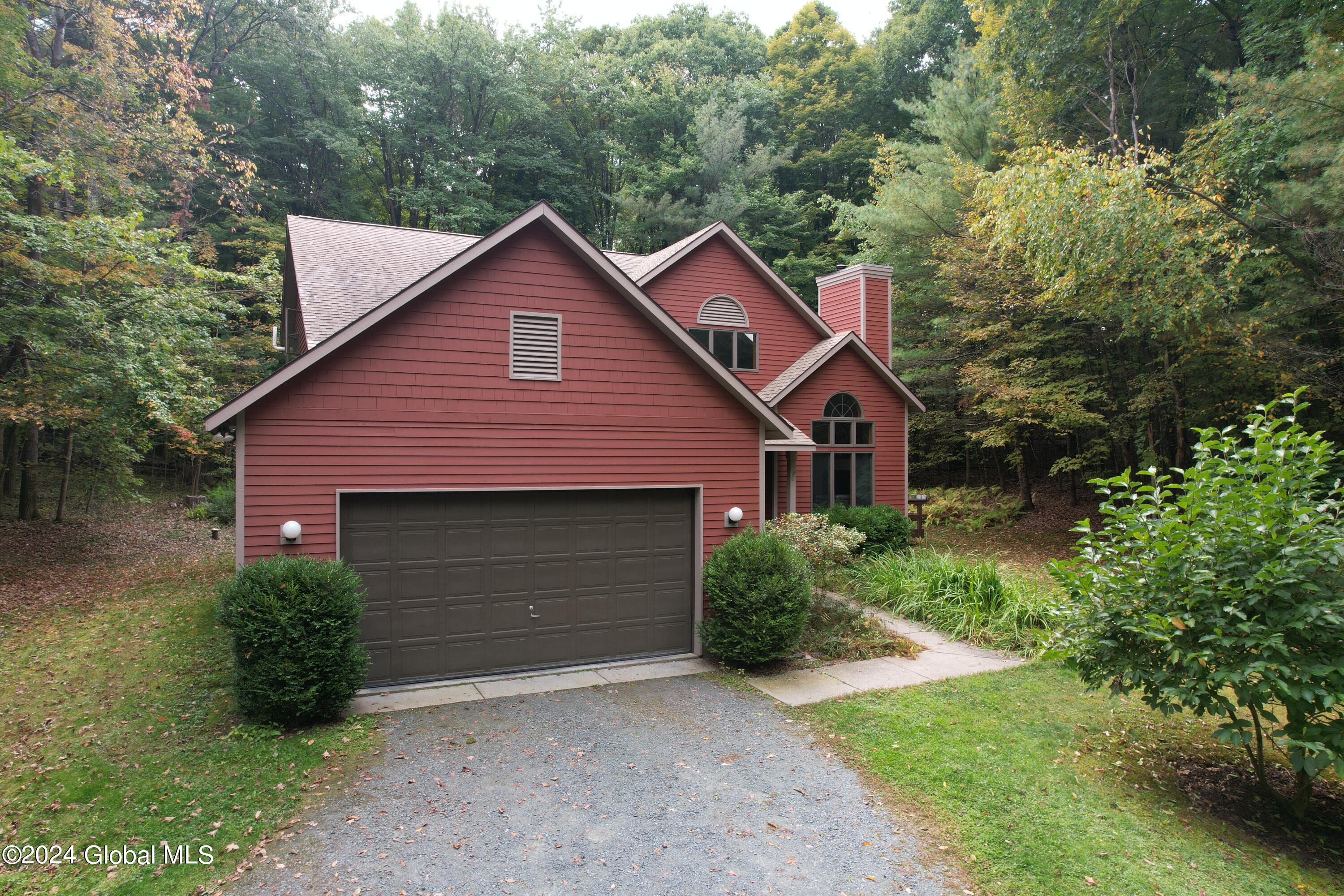 9 Pond Hollow Road, Averill Park, New York image 2